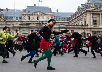 Flash mob.