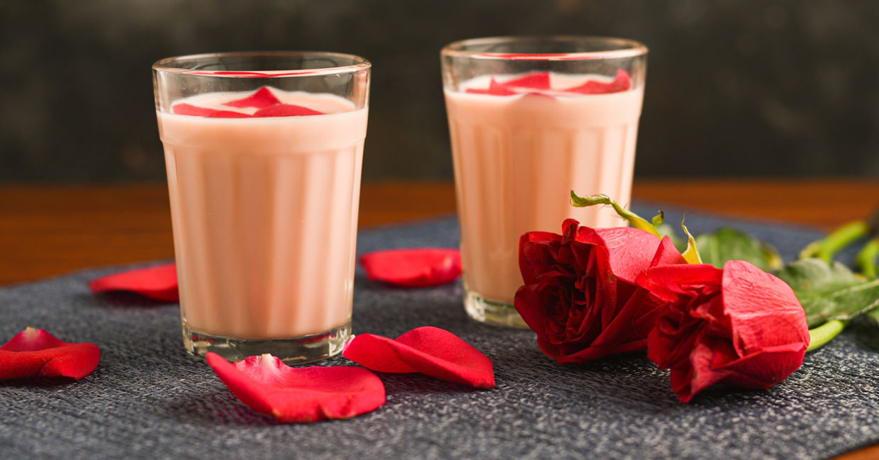 Sweet rose petal lassi helps balance the Pitta dosha. Sweet rose petal lassi helps balance the Pitta dosha.
