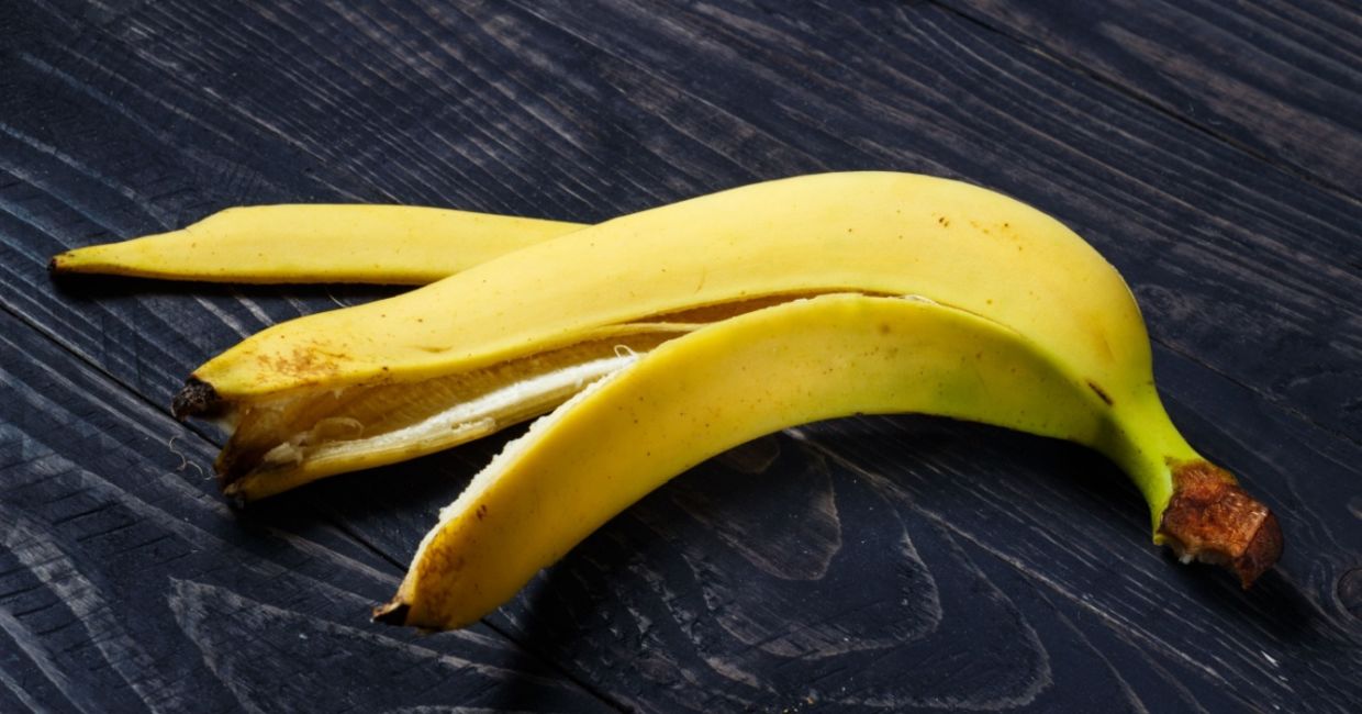 There are many ways to use banana peels There are many ways to use banana peels