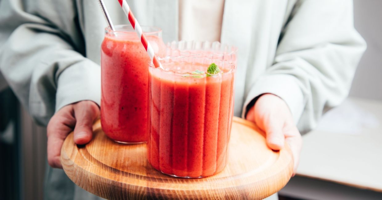 DIY healthy smoothies are easy to make. DIY healthy smoothies are easy to make.